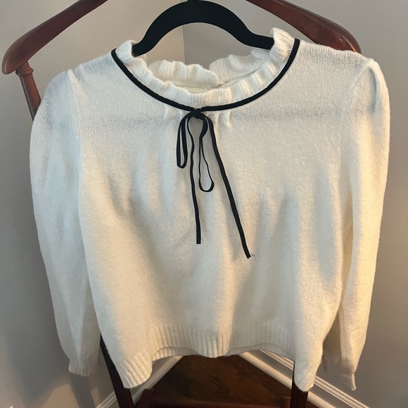 Greylin French-inspired sweater - Picture 1 of 2